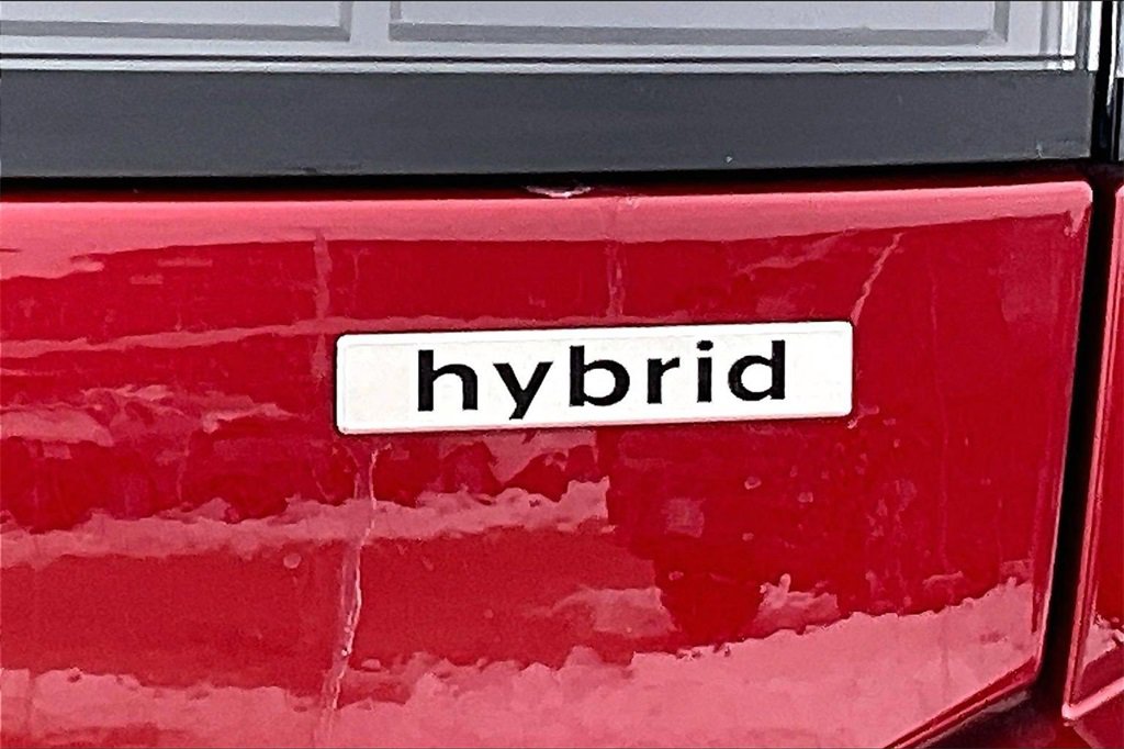 Used 2025 Hyundai Sonata Limited image 8