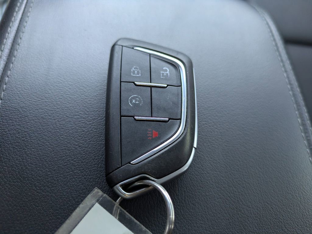 Used 2021 Cadillac CT4 Luxury image 30