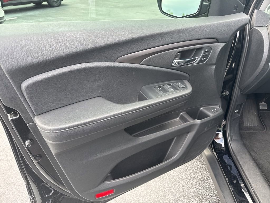 Used 2022 Honda Pilot Special Edition image 14