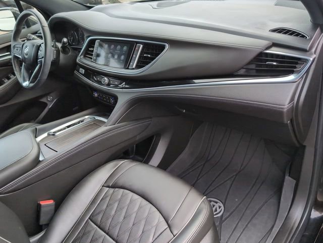 Certified 2023 Buick Enclave Avenir w/ Avenir Technology Package AWD/4WD image 36
