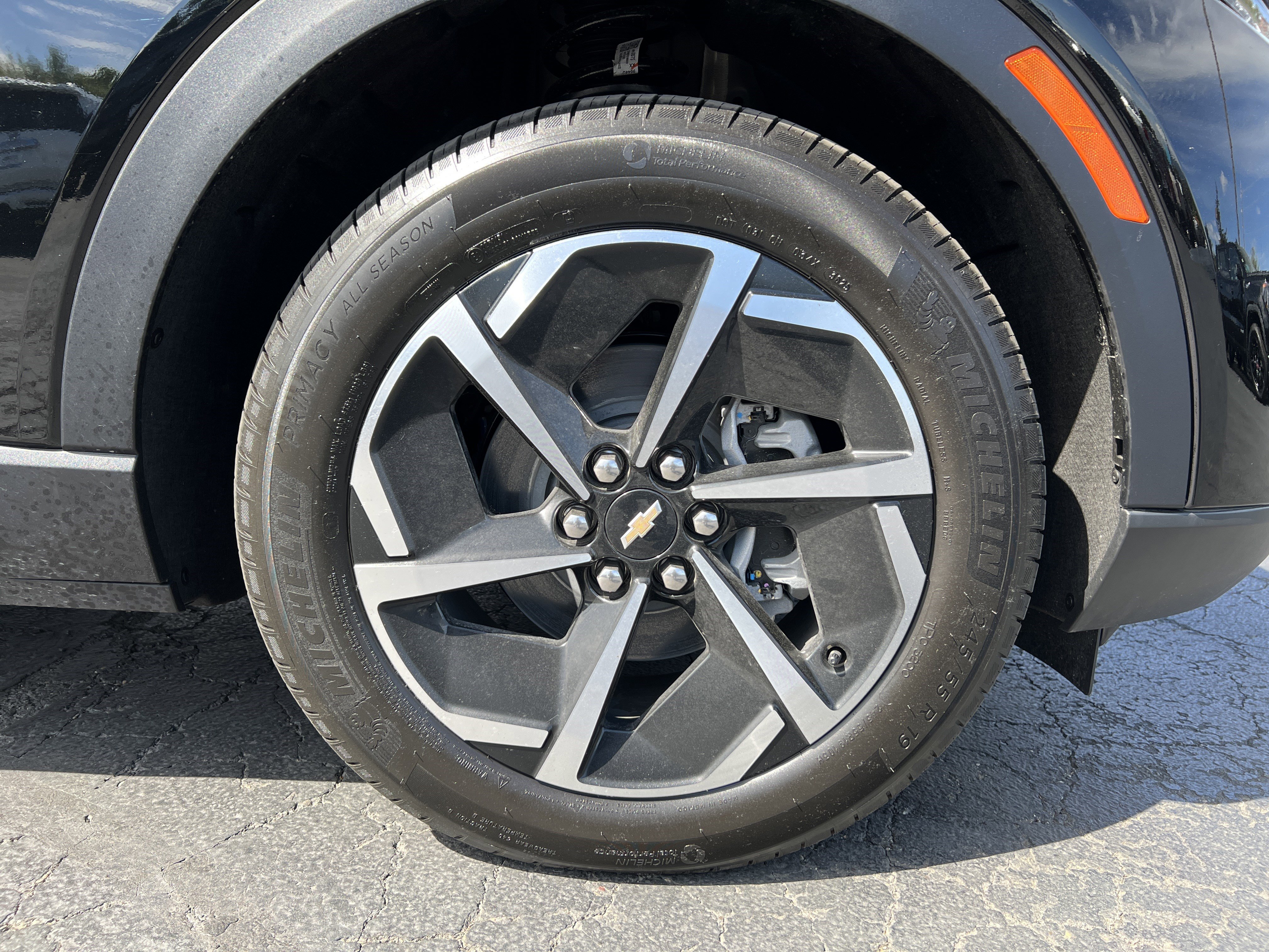 New 2026 Chevrolet Equinox EV LT FWD image 10
