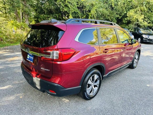 Used 2024 Subaru Ascent Premium w/ Convenience Package image 6