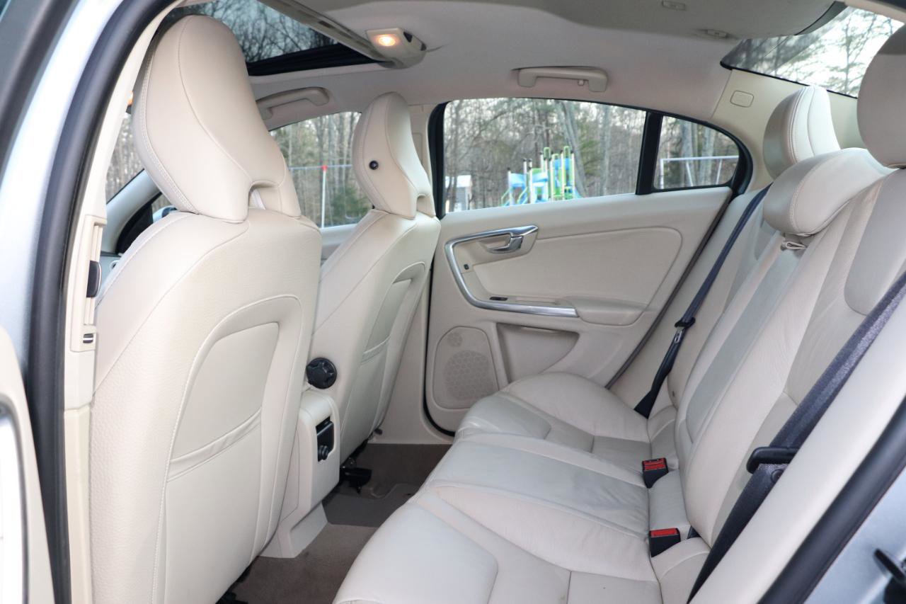 Used 2013 Volvo S60 T5 image 20
