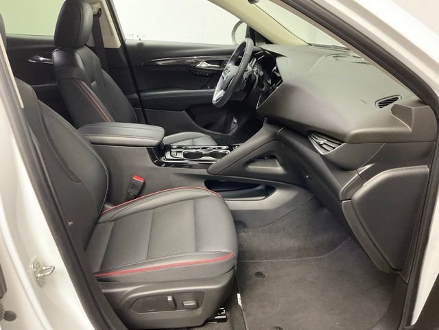 Used 2023 Buick Envision Essence w/ Sport Touring Package FWD image 24