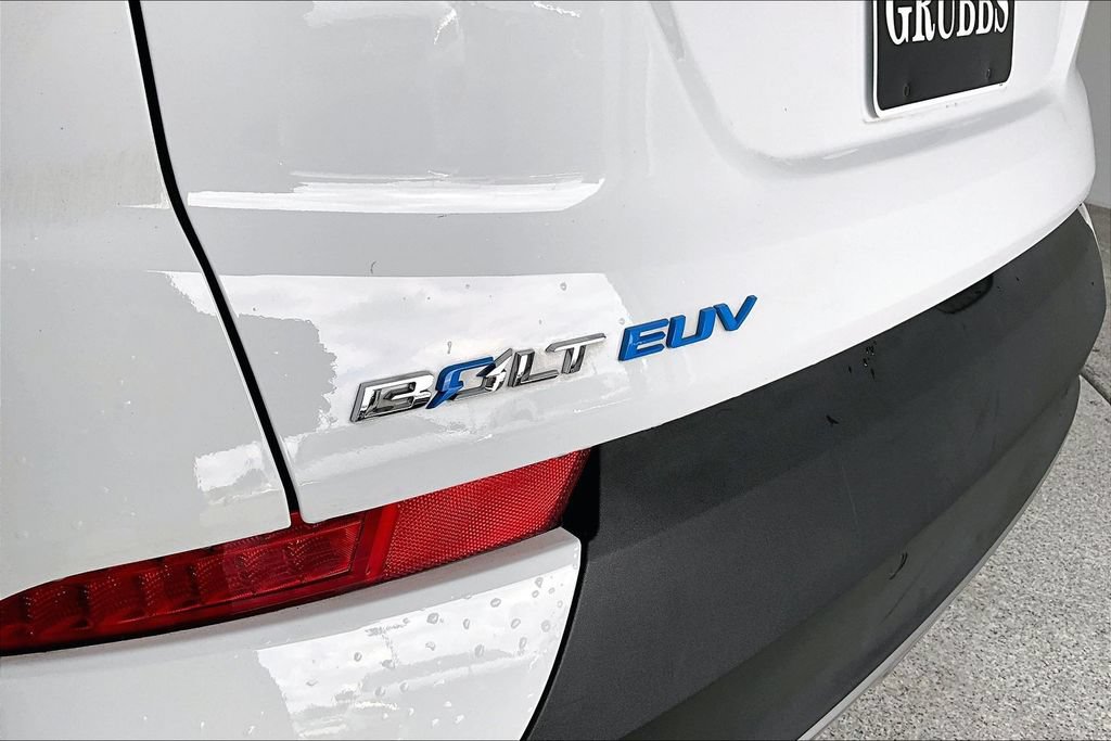 Used 2023 Chevrolet Bolt EUV LT w/ Driver Confidence Package FWD image 35