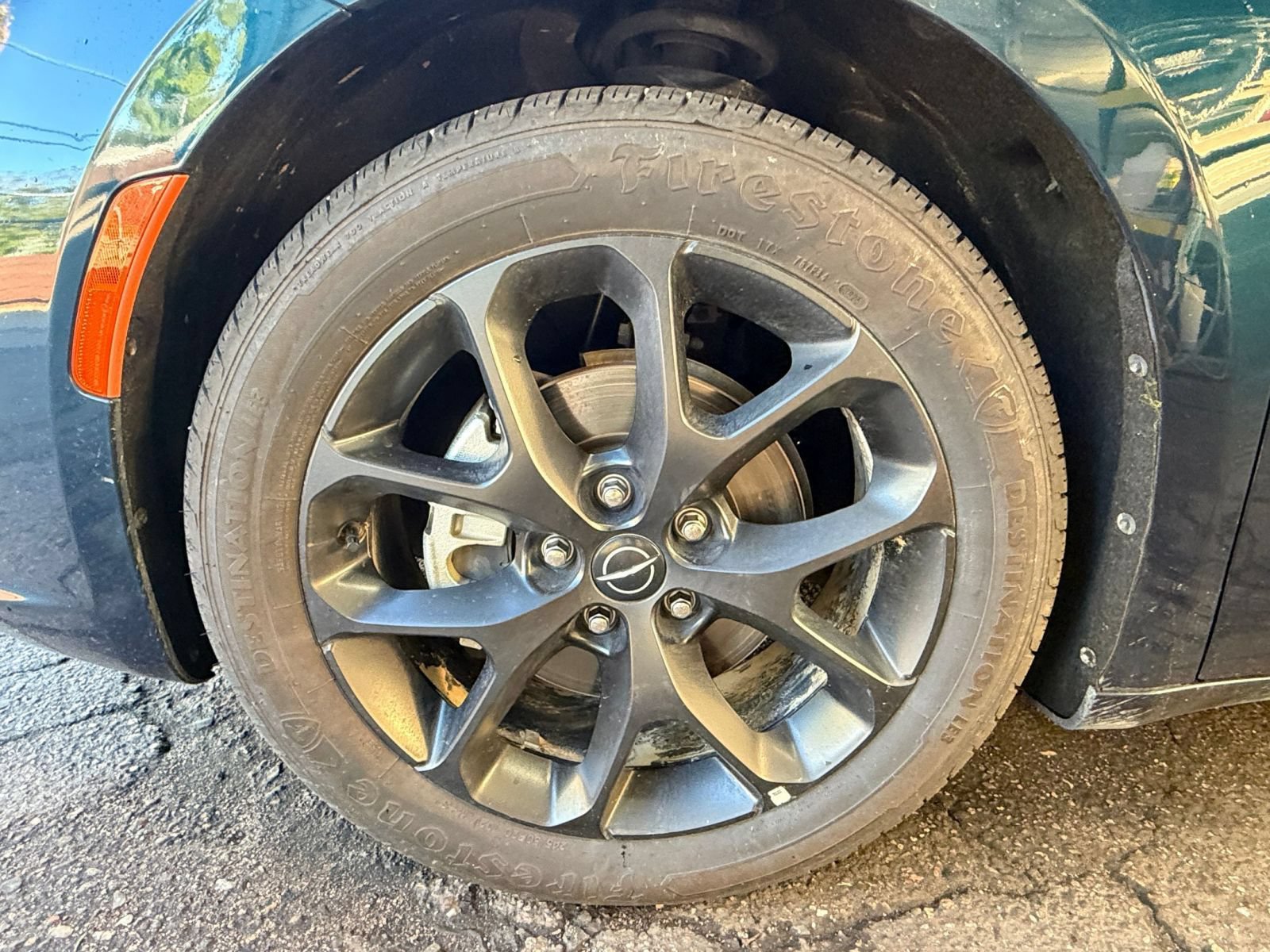 Used 2025 Chrysler Pacifica Limited FWD image 34