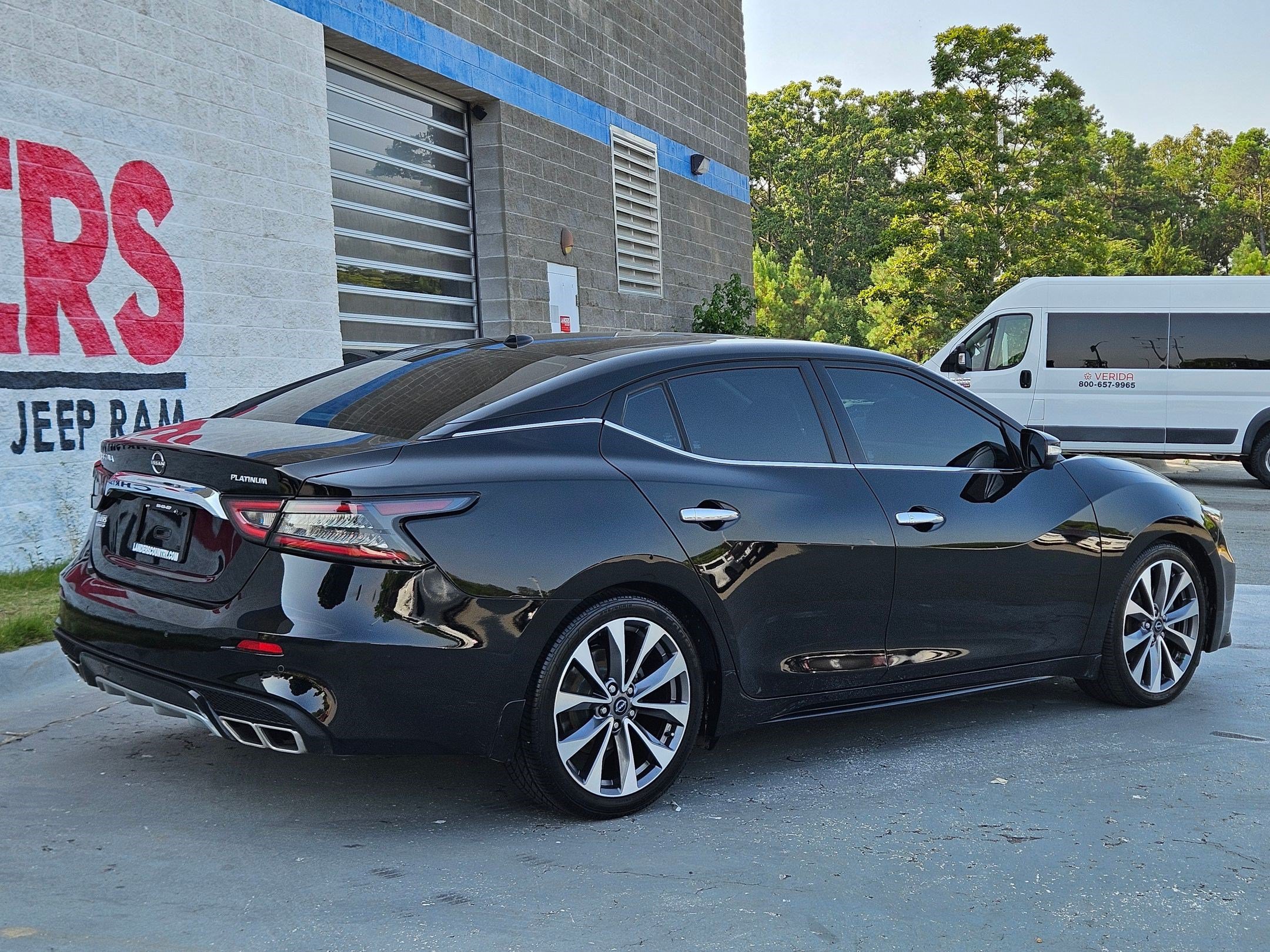 Used 2023 Nissan Maxima Platinum w/ Sport Mat Group FWD image 7