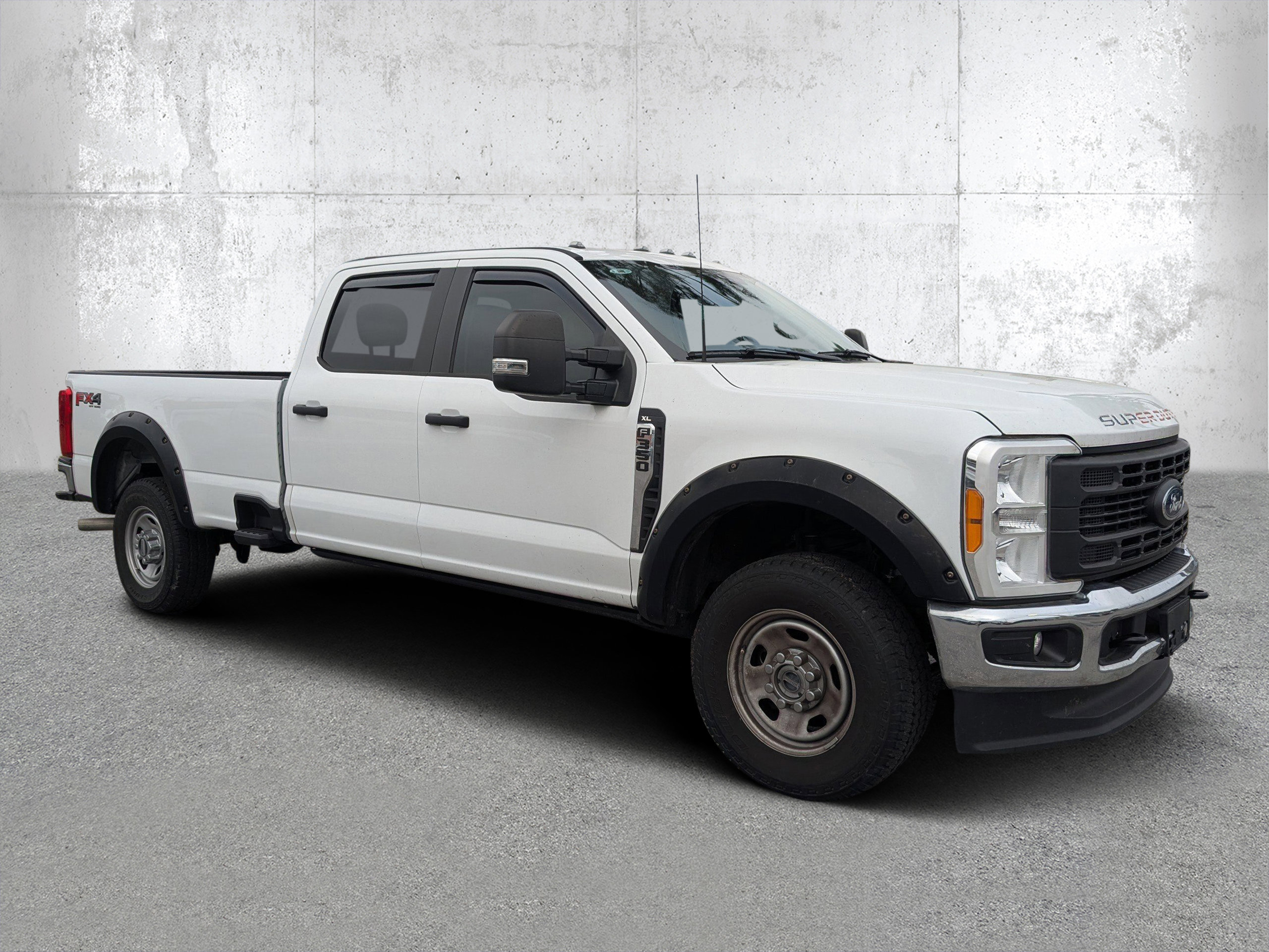 Used 2023 Ford F350 XL w/ FX4 Off-Road Package AWD/4WD image 1