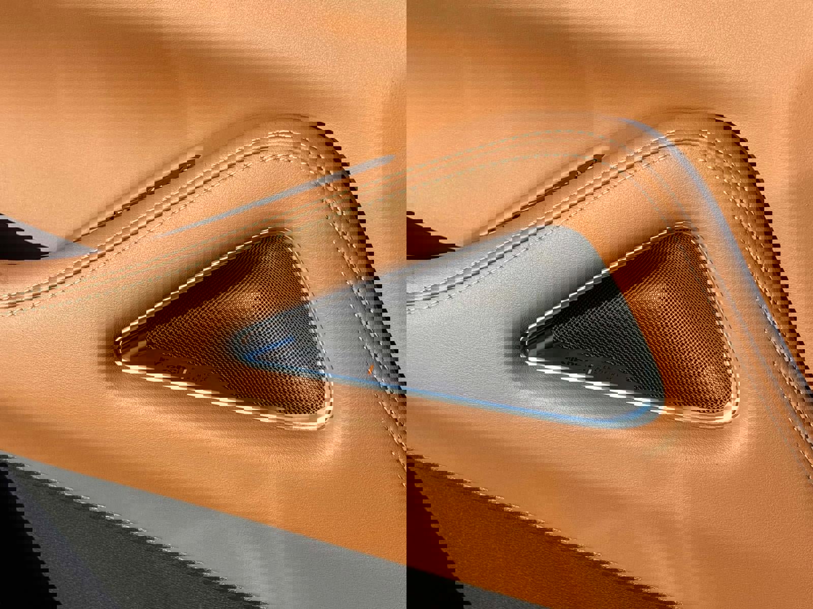 New 2026 INFINITI QX60 Autograph w/ Dark Cargo Package AWD/4WD image 13