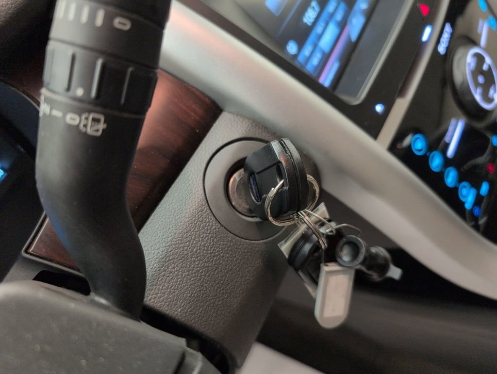 Used 2014 Ford Edge Limited image 44