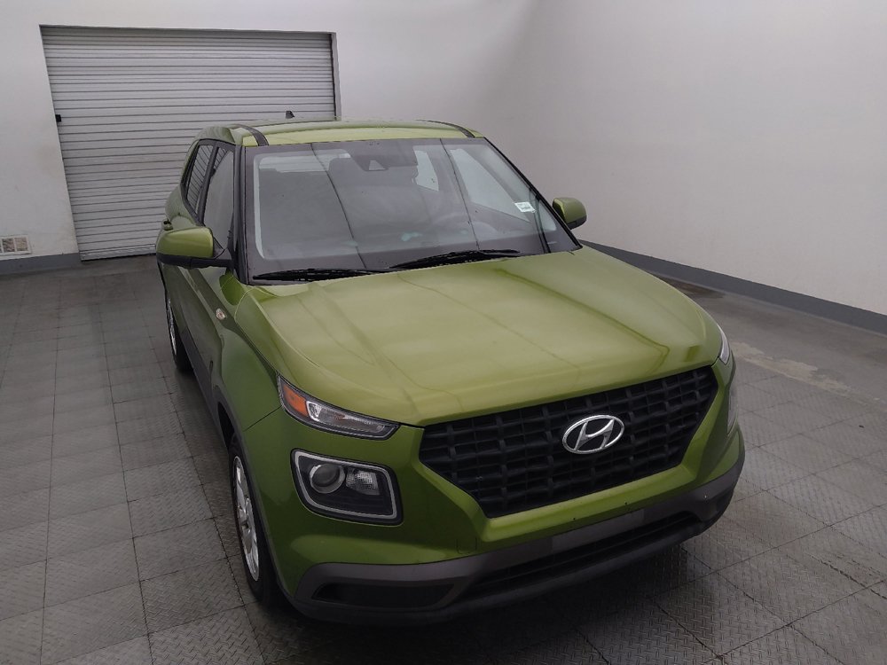 Used 2021 Hyundai Venue SE FWD image 14