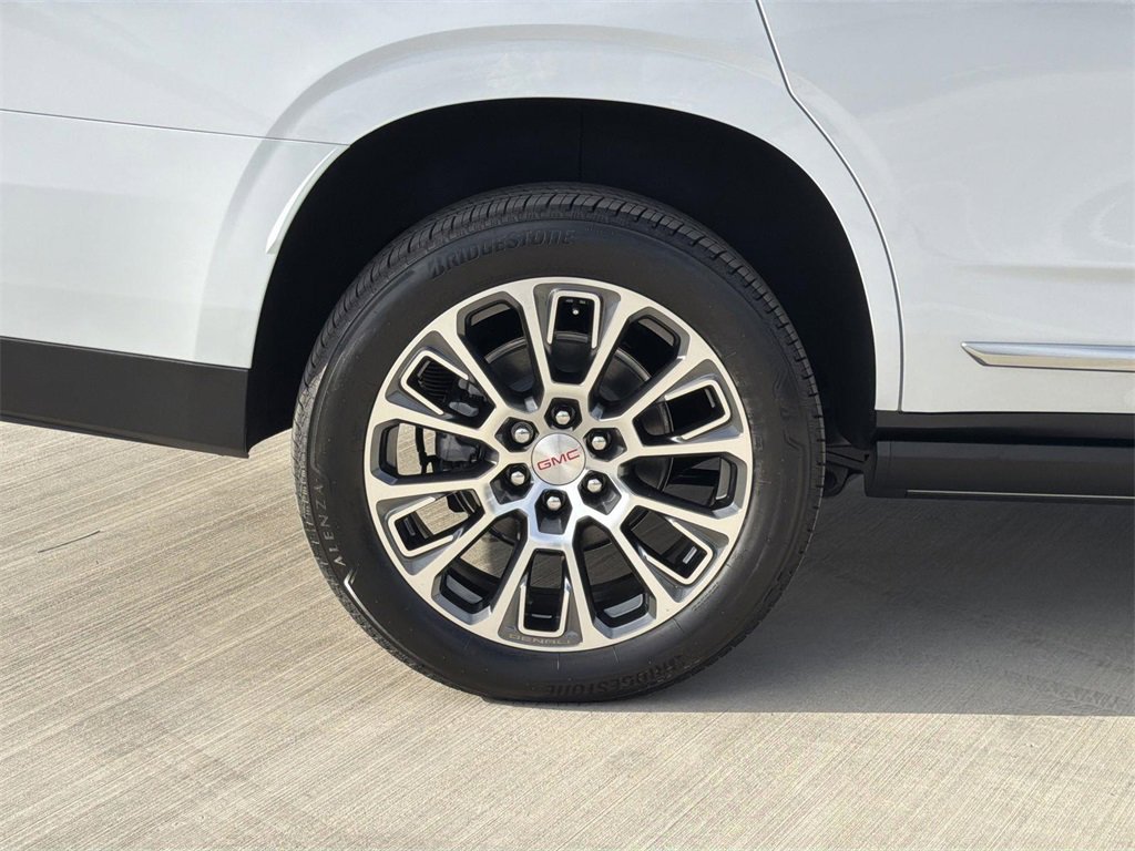 New 2026 GMC Yukon Denali w/ Denali Reserve Package image 37