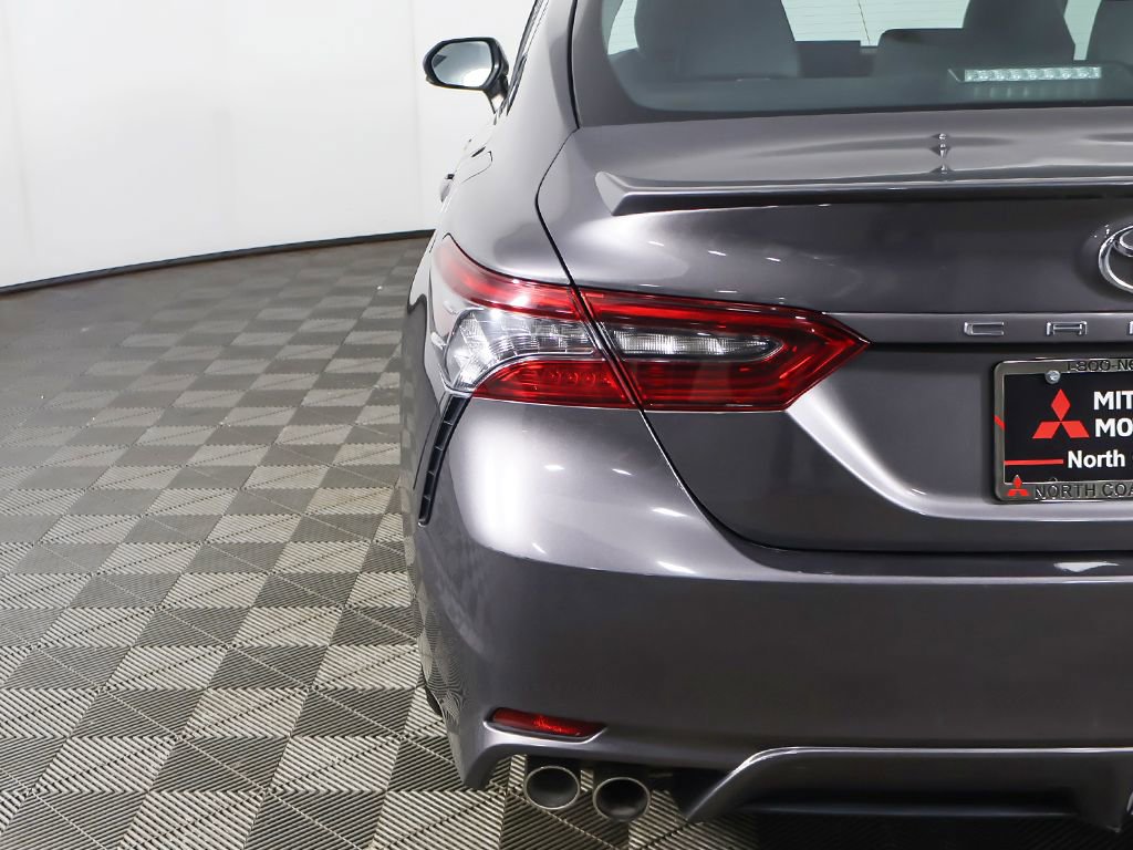 Used 2023 Toyota Camry XSE FWD image 13