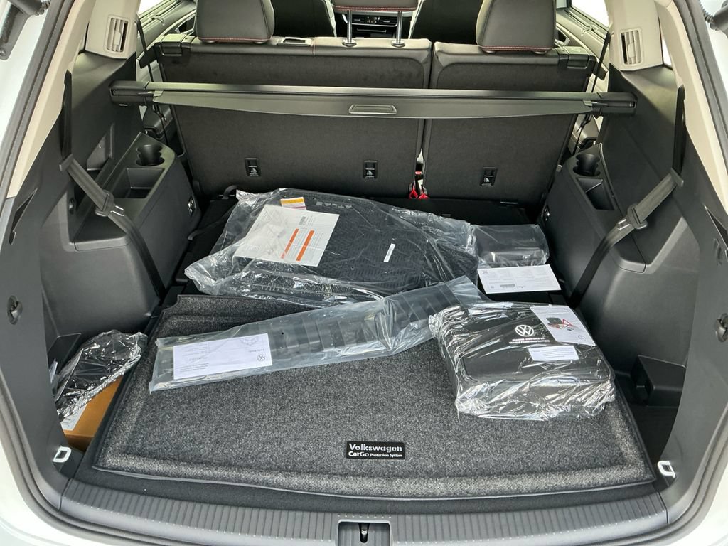 New 2026 Volkswagen Atlas Peak Edition AWD/4WD image 23