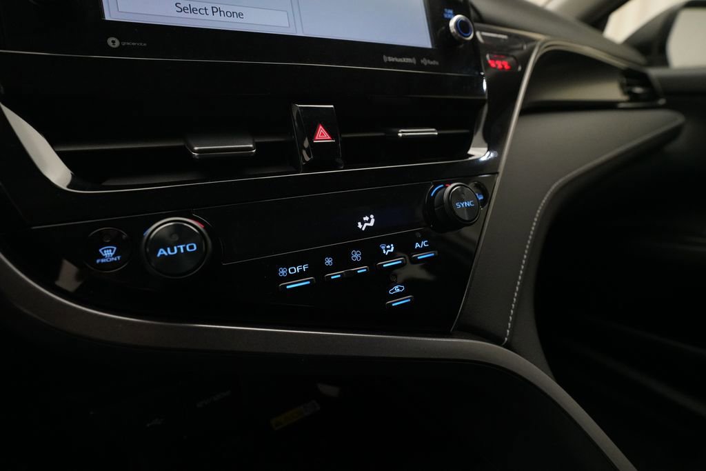 Used 2024 Toyota Camry XSE FWD image 20