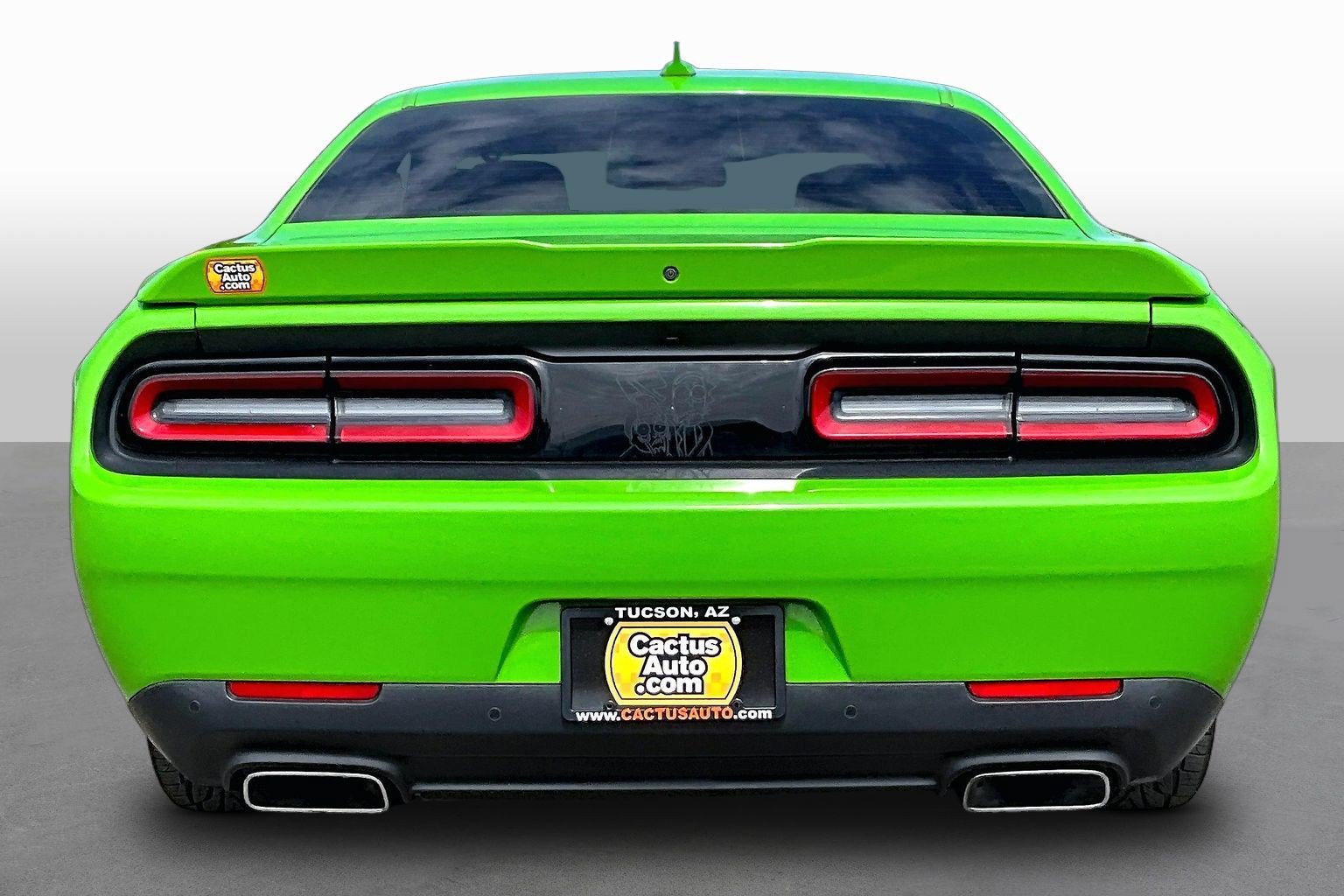 Used 2017 Dodge Challenger SRT w/ Technology Group RWD image 4
