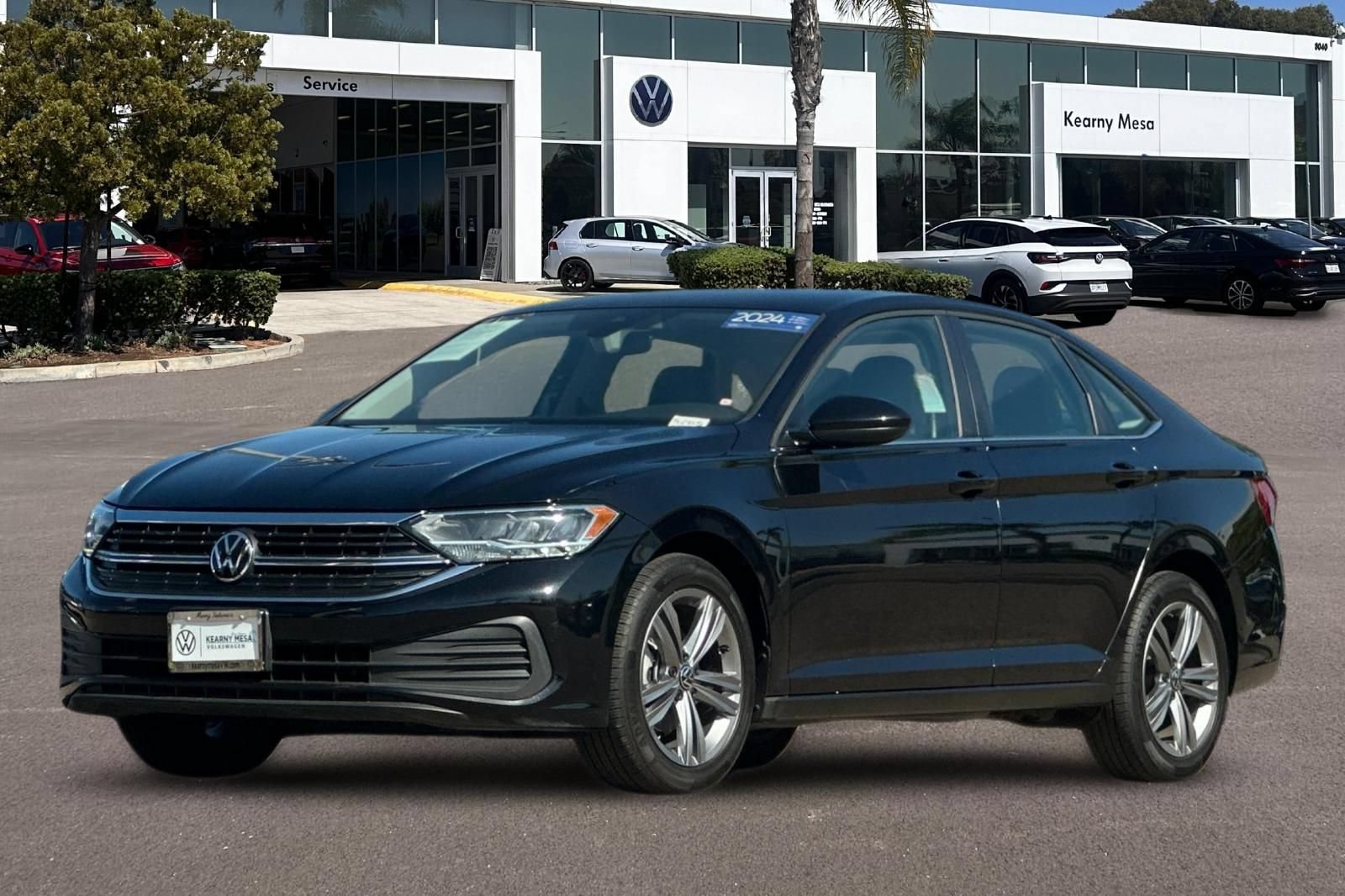 Used 2024 Volkswagen Jetta SE FWD image 8