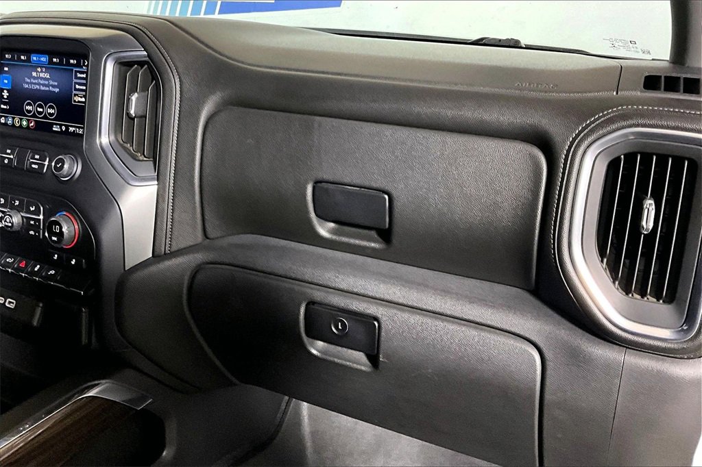 Used 2019 Chevrolet Silverado 1500 RST image 11