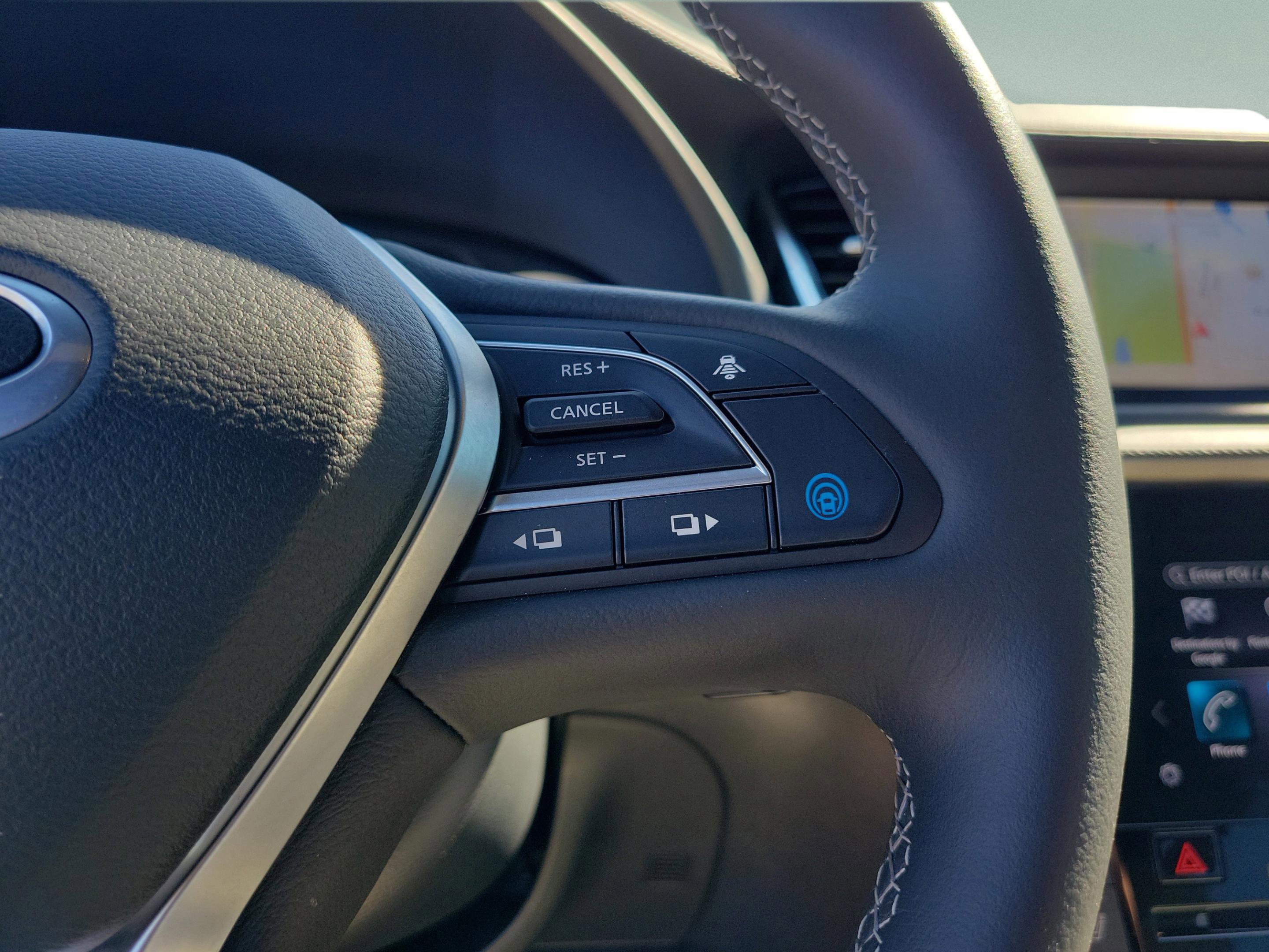 Certified 2025 INFINITI QX55 Essential image 14