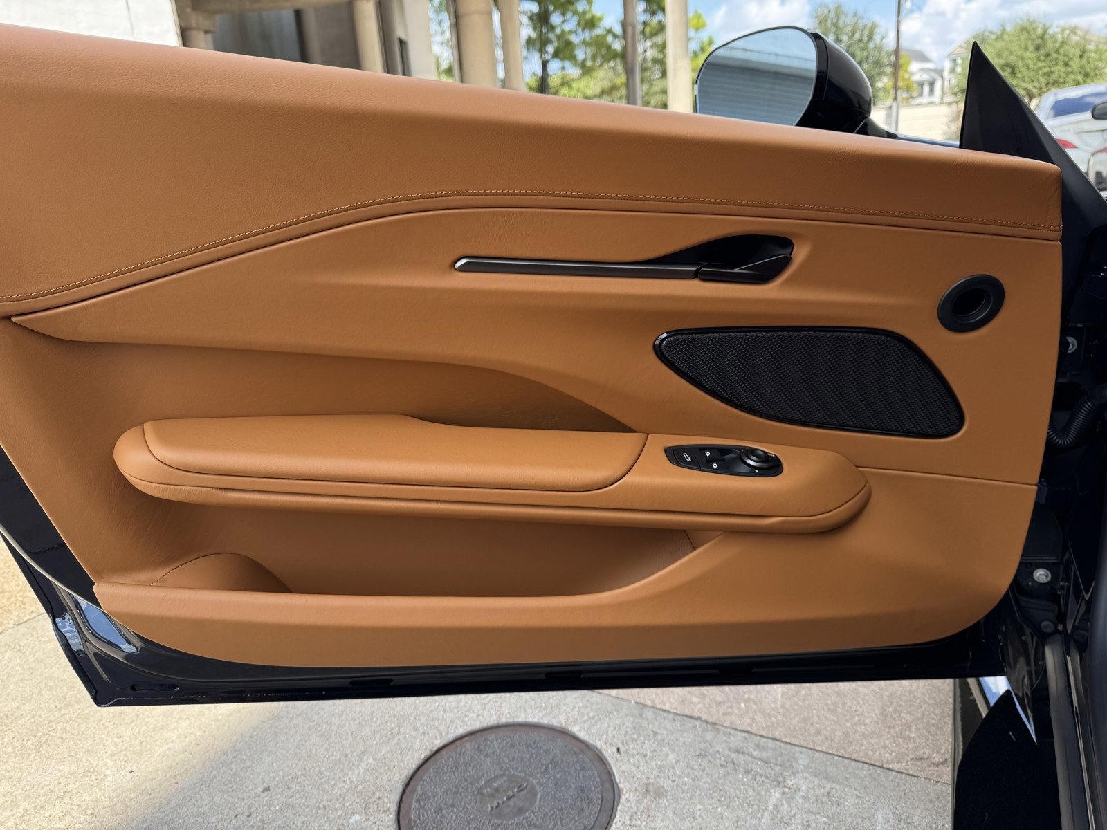 New 2026 Aston Martin V8 Vantage Coupe image 19