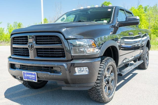 Used 2017 RAM 2500 Big Horn w/ Black Appearance Group AWD/4WD image 2