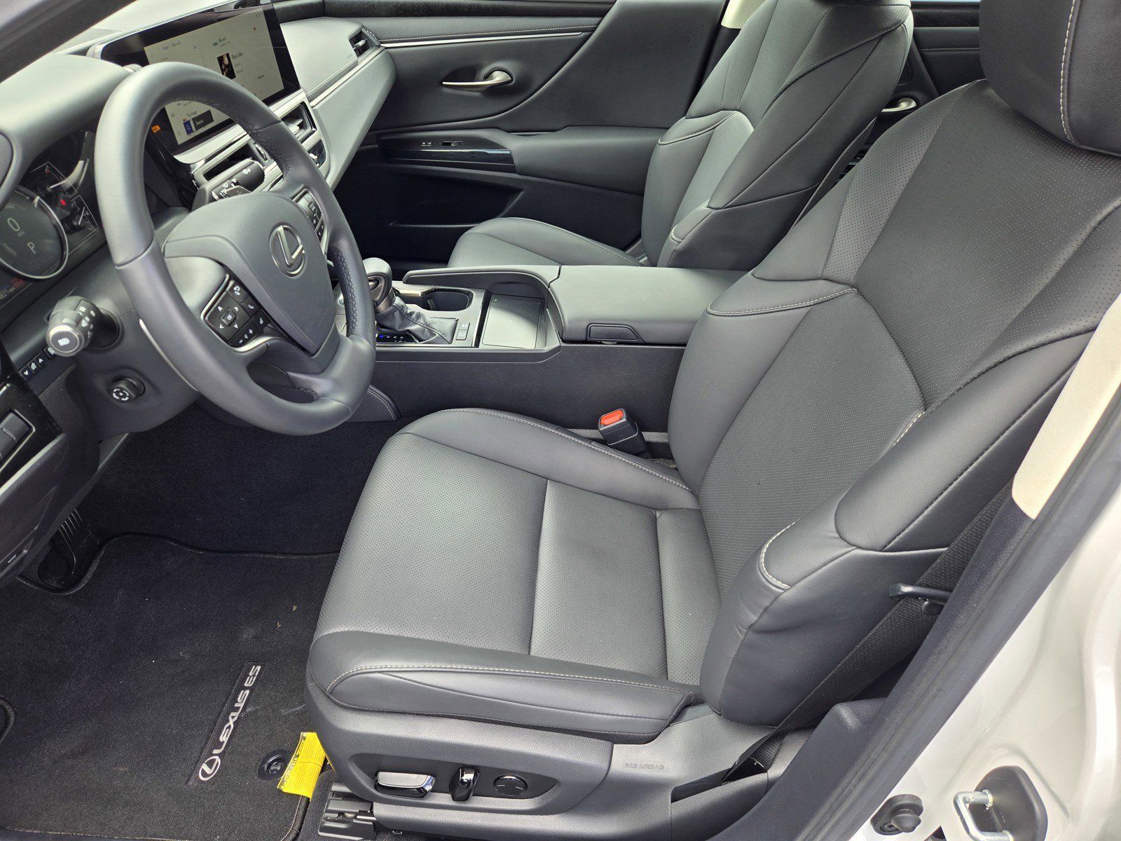 Certified 2025 Lexus ES 300h w/ Premium Package FWD image 15