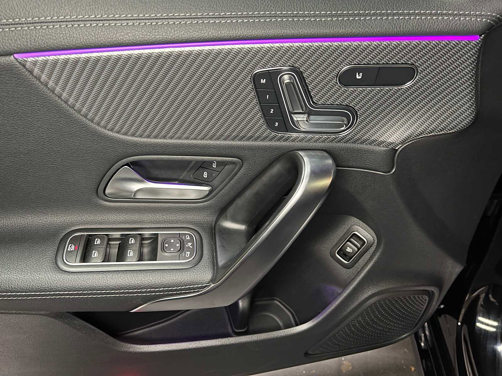 Used 2025 Mercedes-Benz CLA 250 4MATIC image 20