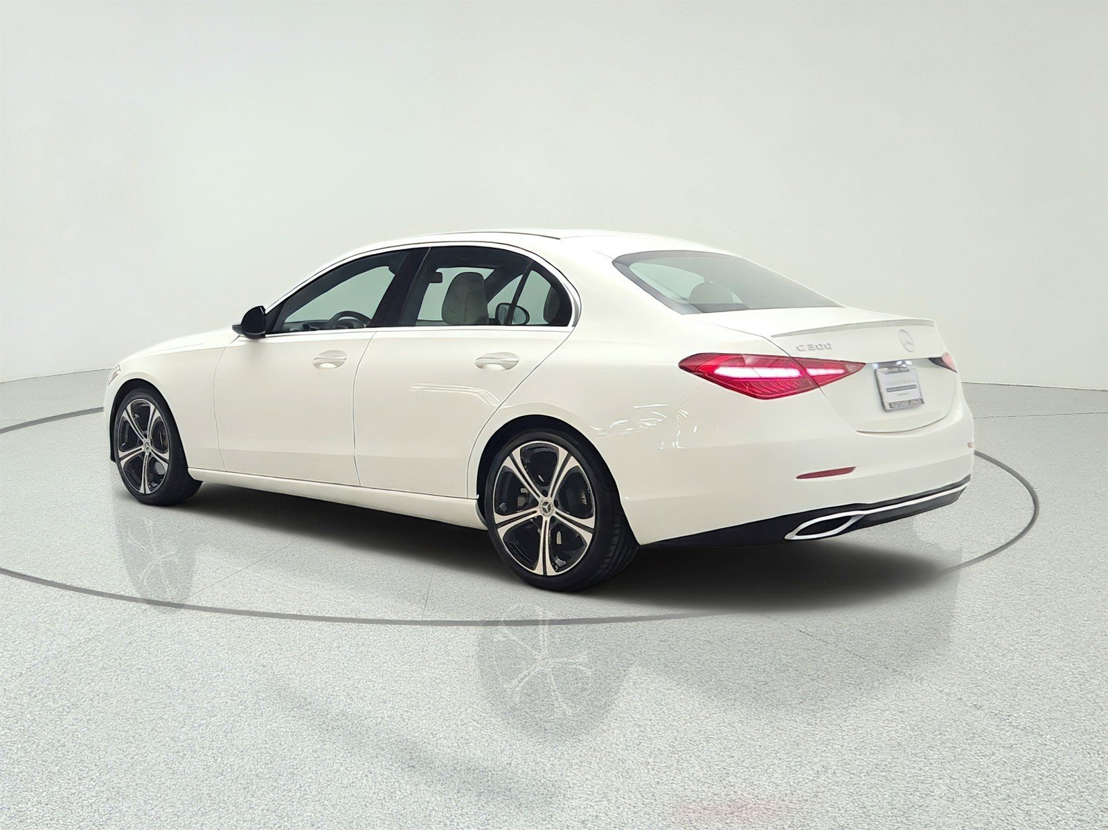 Used 2022 Mercedes-Benz C 300 Sedan image 7