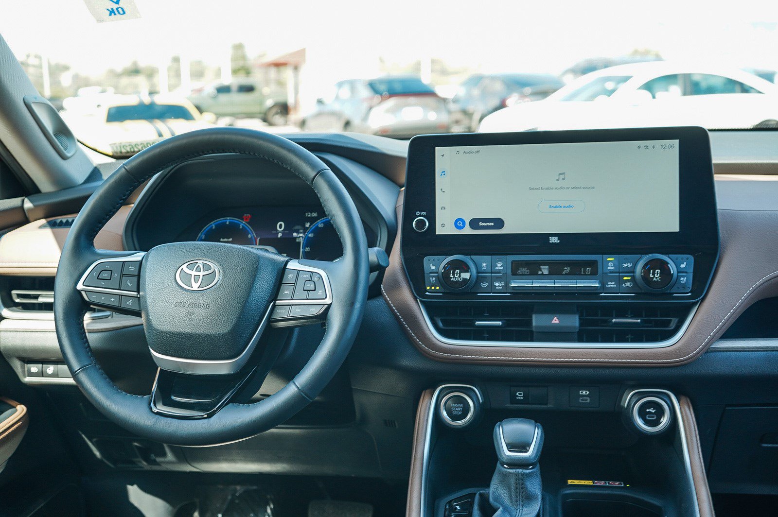 Certified 2025 Toyota Grand Highlander AWD image 14
