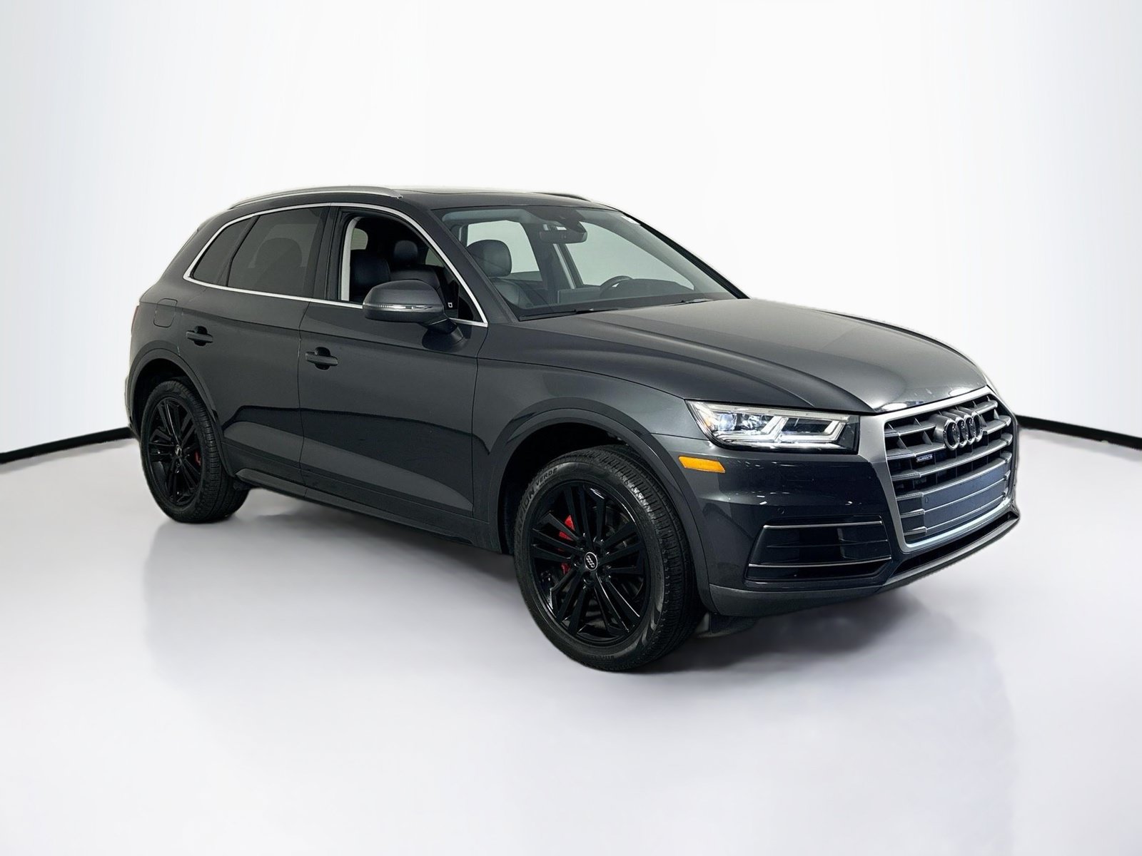 Used 2018 Audi Q5 2.0T Premium Plus w/ Premium Plus Package AWD/4WD image 3