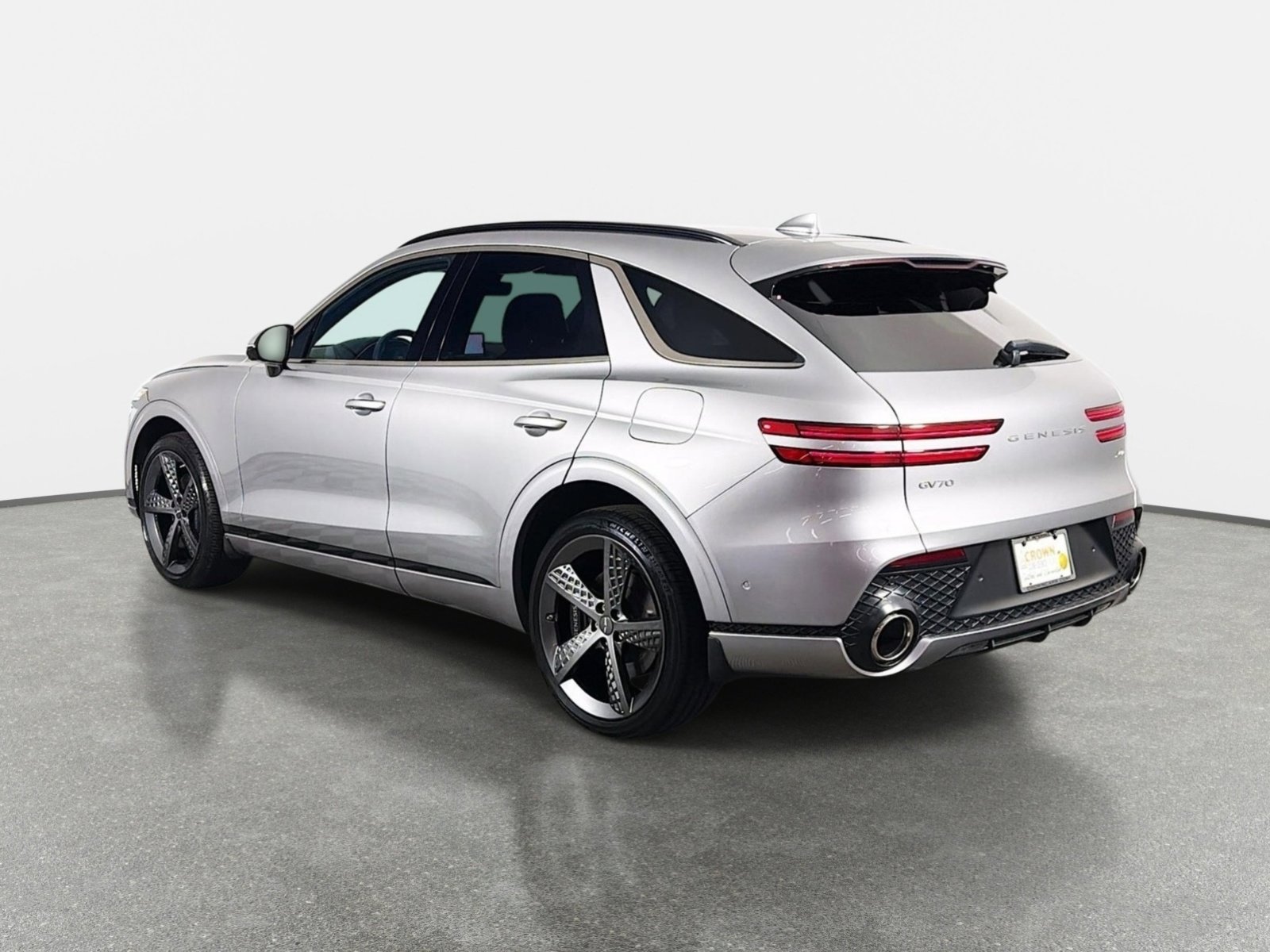 Certified 2023 Genesis GV70 2.5T w/ Sport Prestige Package image 7