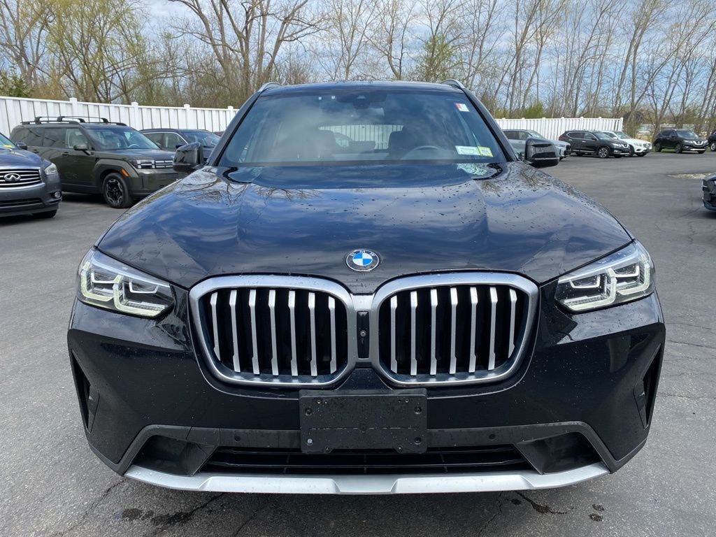 Certified 2023 BMW X3 xDrive30i w/ Premium Package AWD/4WD image 2