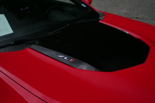 Used 2022 Chevrolet Camaro ZL1 RWD image 30