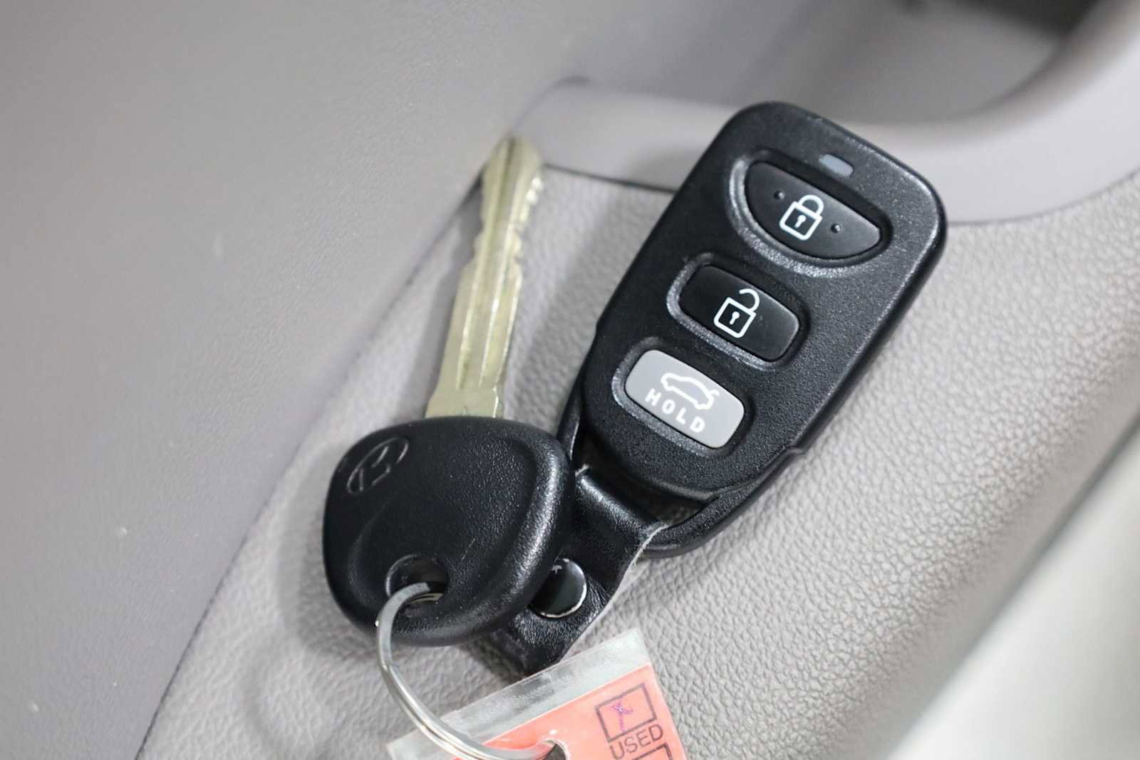 Used 2020 Hyundai Elantra SE image 38