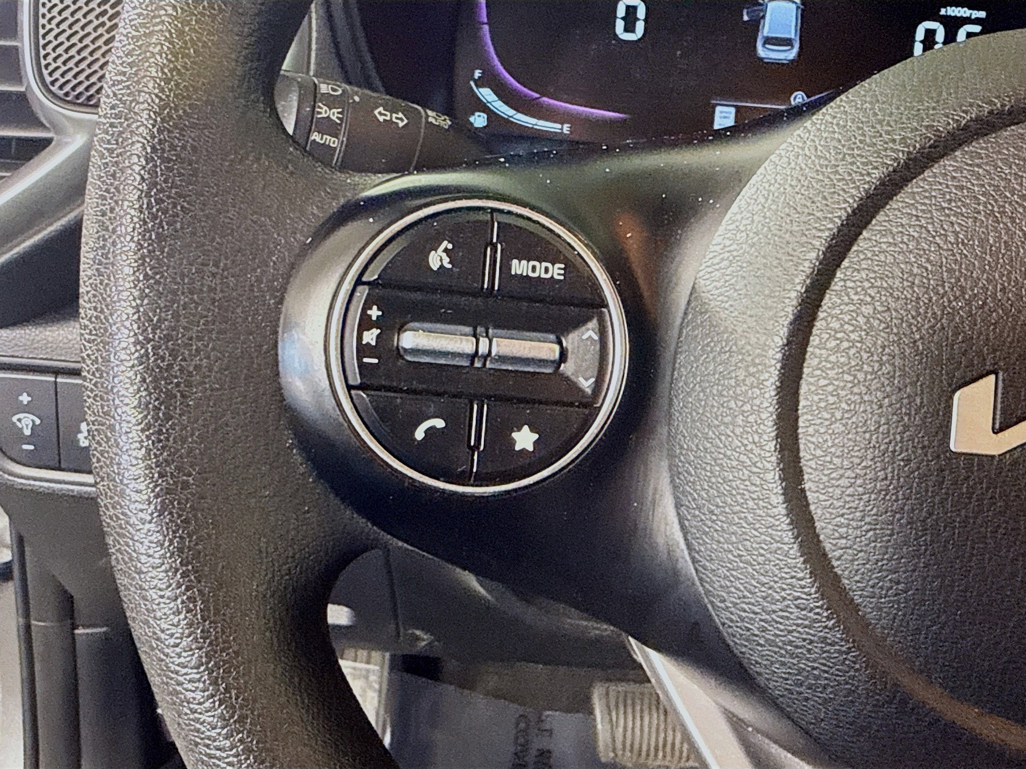 Used 2024 Kia Soul LX w/ Option Group 015 image 14