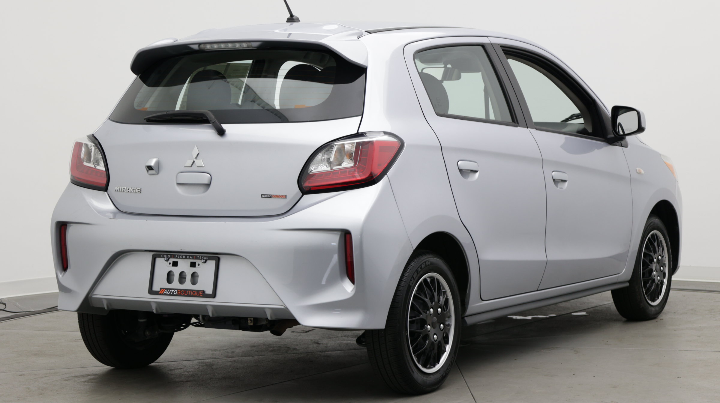 Used 2024 Mitsubishi Mirage ES FWD image 7