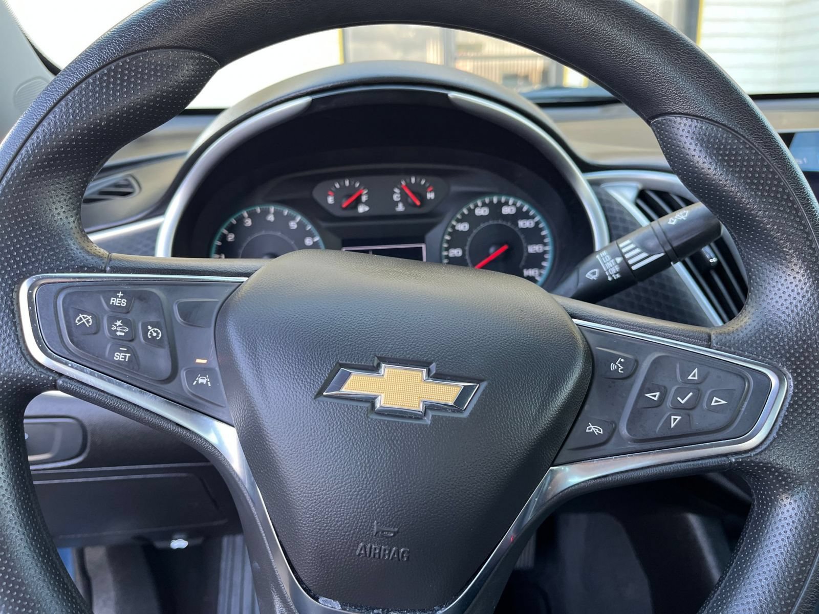 Used 2024 Chevrolet Malibu LT FWD image 29