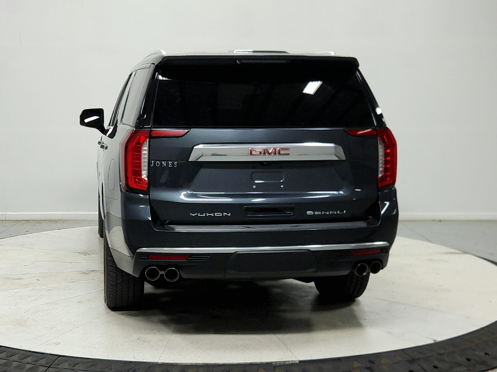 Used 2021 GMC Yukon Denali w/ Denali Premium Package AWD/4WD image 7