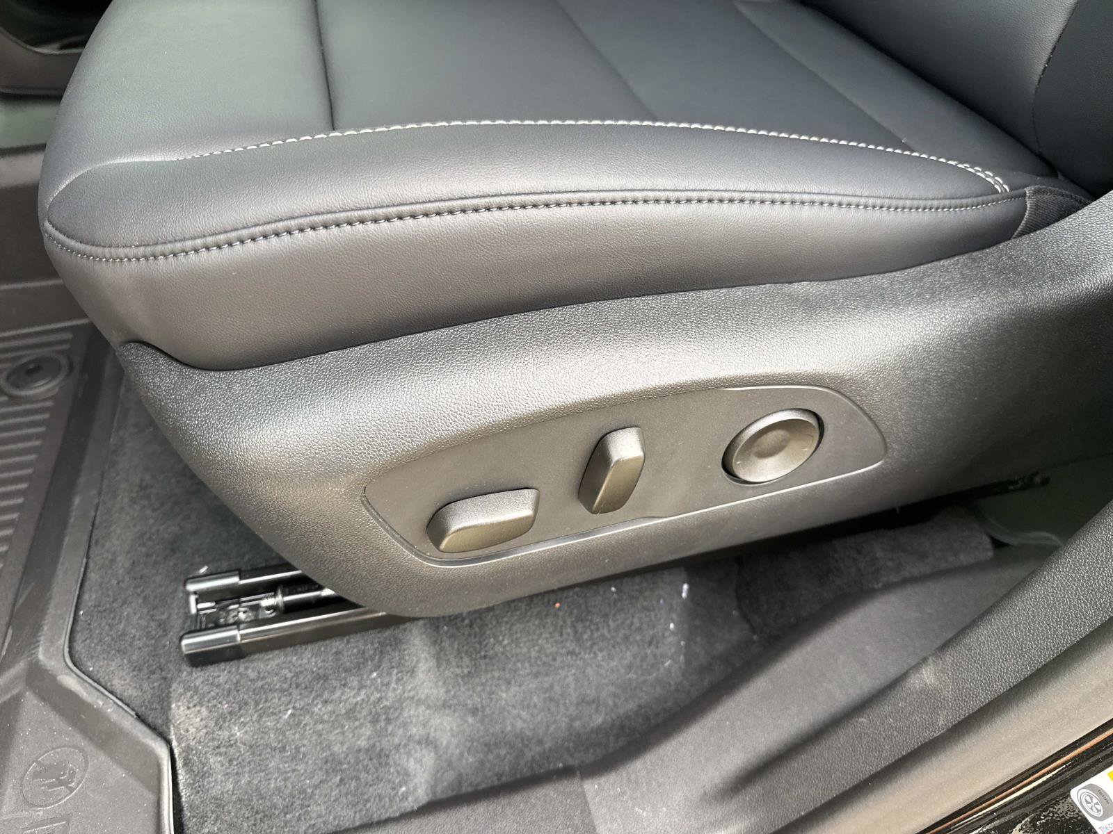 New 2026 GMC Acadia Elevation w/ Black Edition image 23