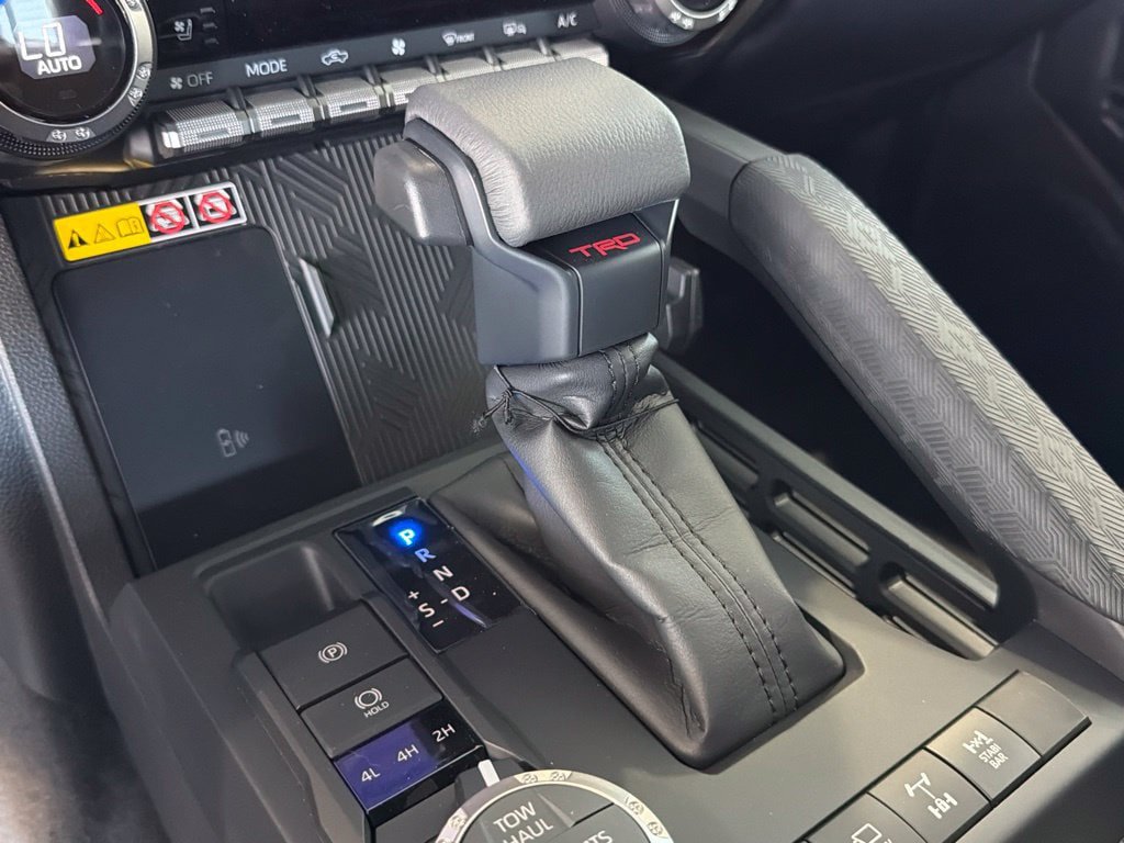 New 2026 Toyota Tacoma TRD Off-Road w/ TRD Off Road Premium Package AWD/4WD image 26