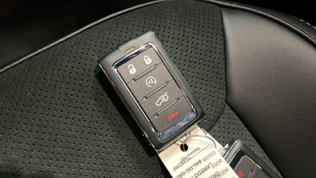 New 2026 Jeep Grand Cherokee Altitude AWD/4WD image 21