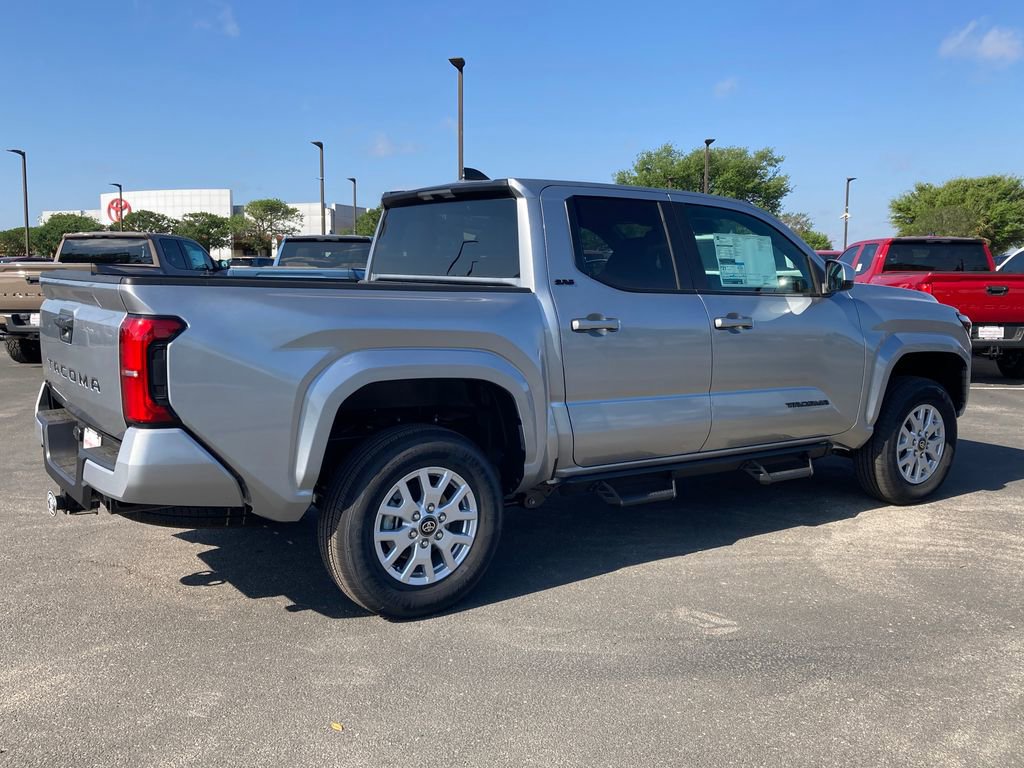 New 2026 Toyota Tacoma SR5 AWD/4WD image 5