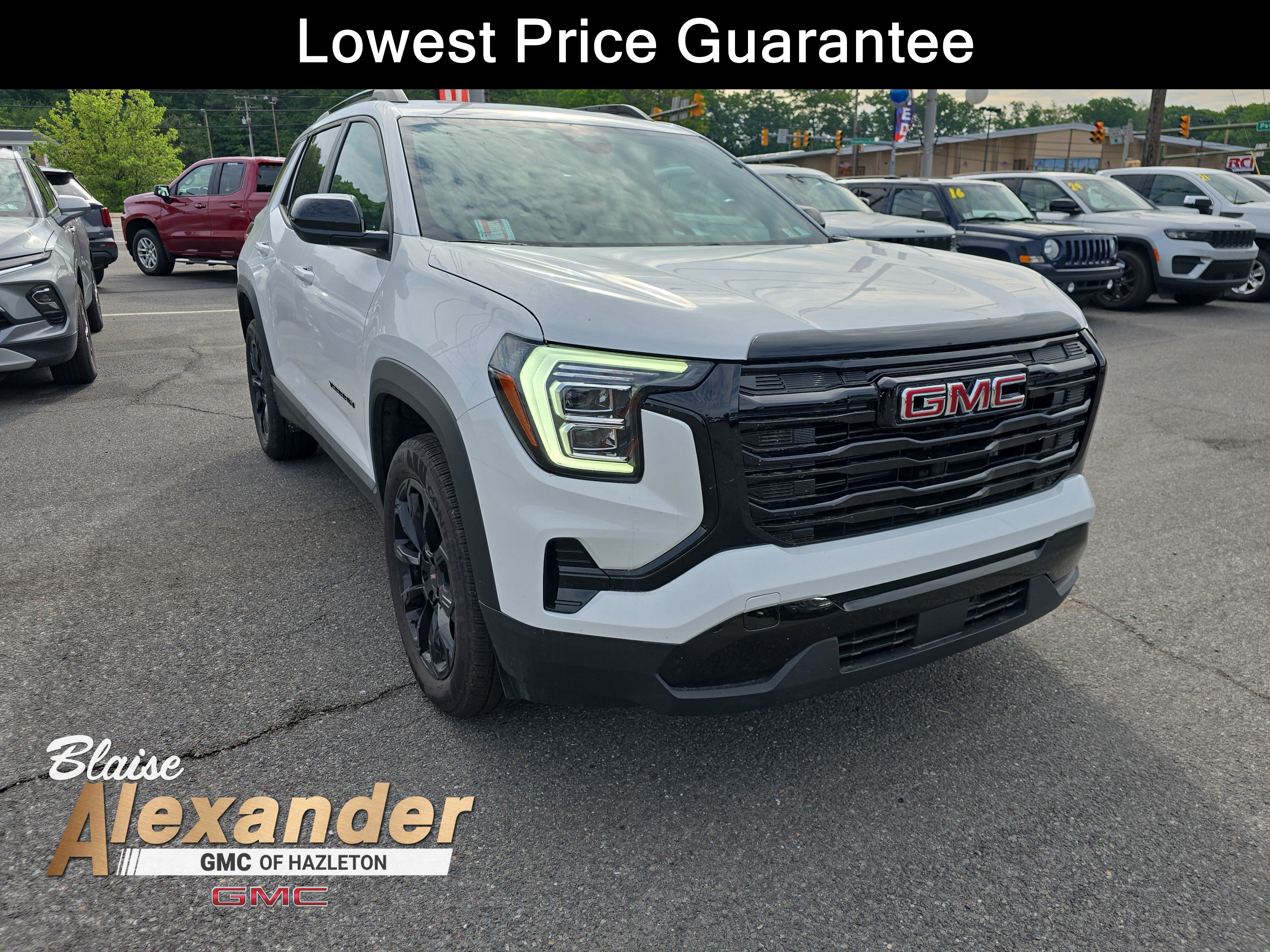 Used 2026 GMC Terrain Elevation w/ Elevation Premium Package AWD/4WD image 1