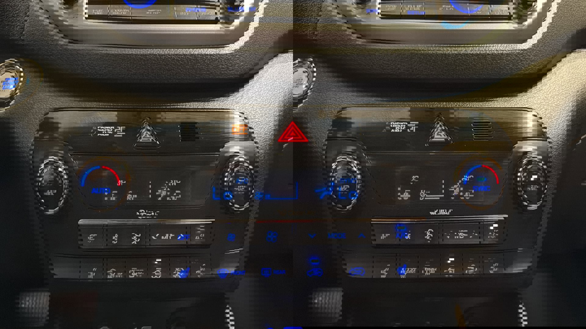 Used 2017 Hyundai Tucson Limited image 32