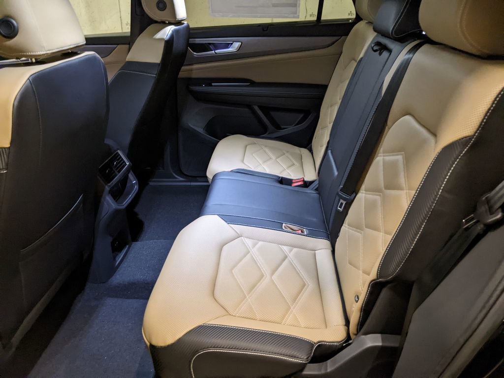New 2026 Volkswagen Atlas Cross Sport SE AWD/4WD image 23