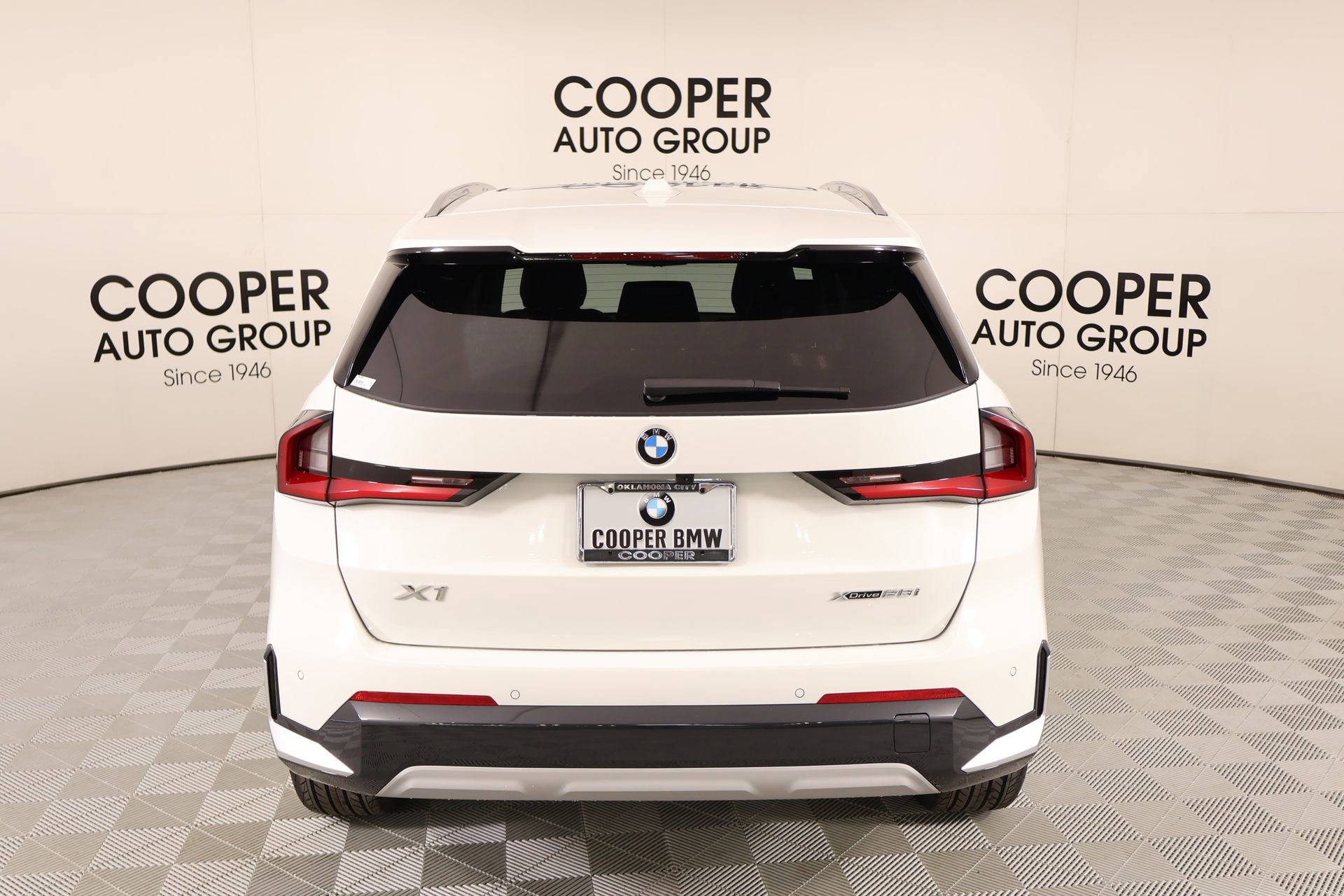 New 2026 BMW X1 xDrive28i w/ Technology Package AWD/4WD image 22