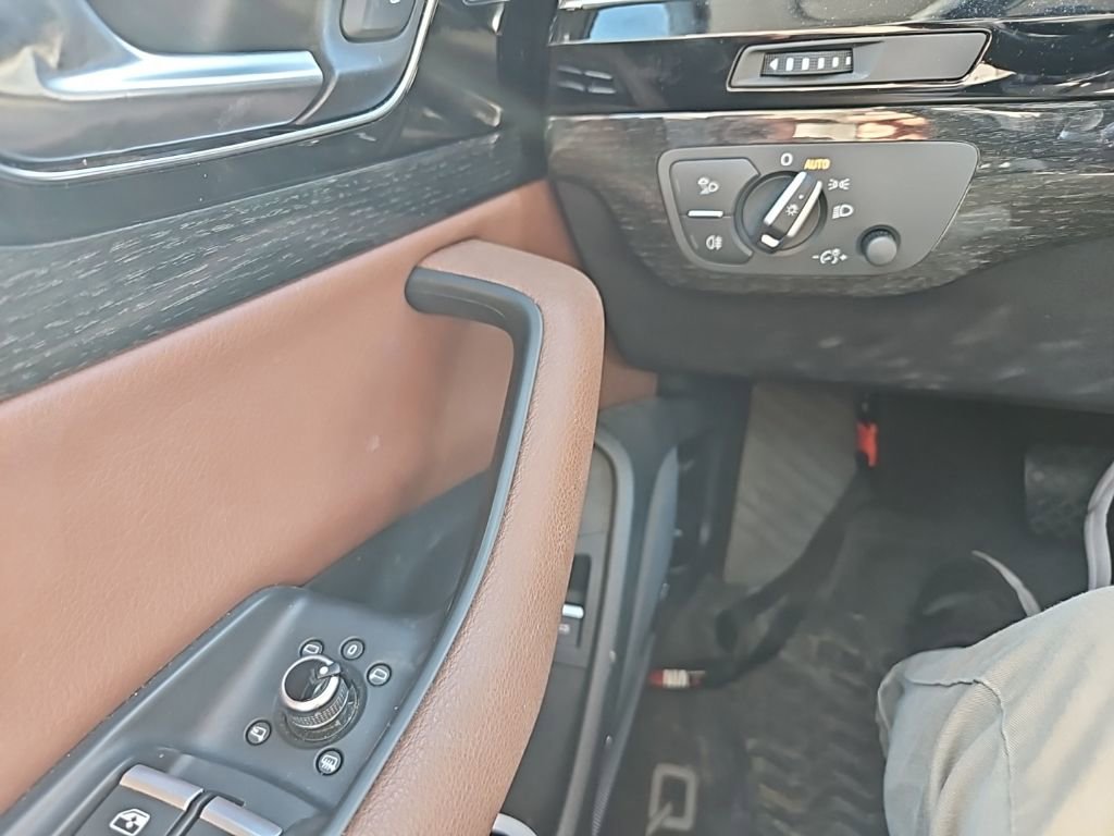 Used 2019 Audi Q7 3.0T Premium Plus w/ Premium Plus Package image 21