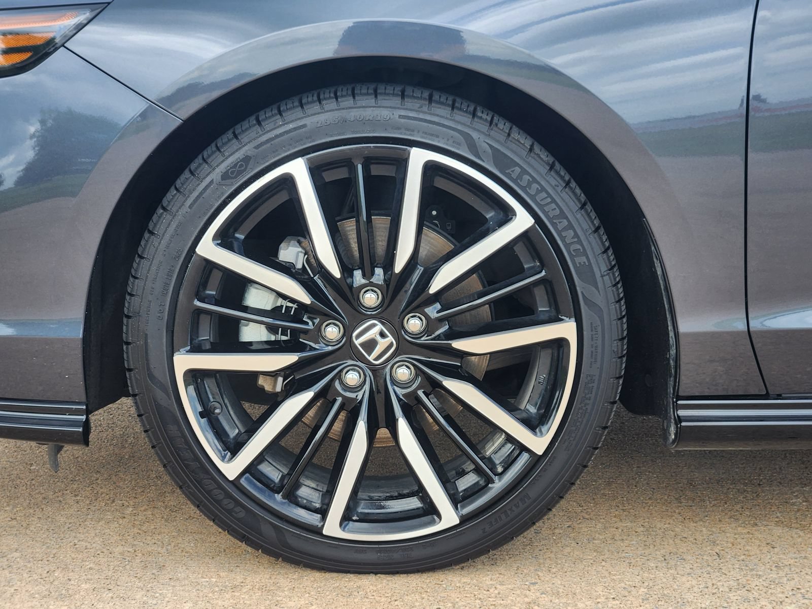 Used 2024 Honda Accord Touring image 14