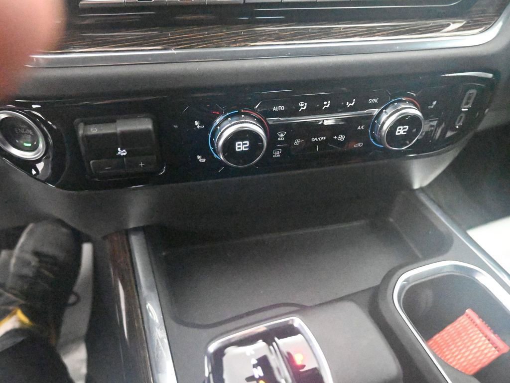 Used 2025 GMC Sierra 1500 Elevation w/ Elevation Premium Package image 31