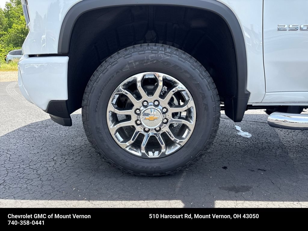 New 2026 Chevrolet Silverado 2500 LT w/ Z71 Chrome Sport Edition AWD/4WD image 26